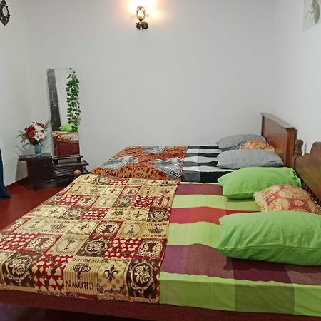 Aloka Home Stay Nuwara Eliya Buitenkant foto